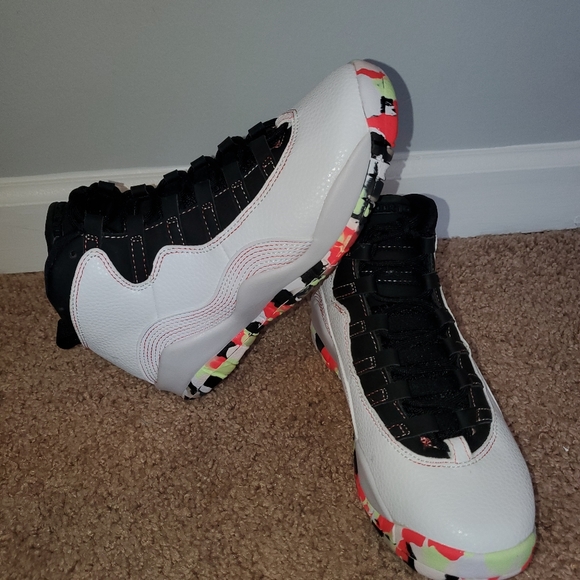 Air Jordan Retro Se Gs Ember Glow 